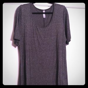 Like New LulaRue Prefect Tee